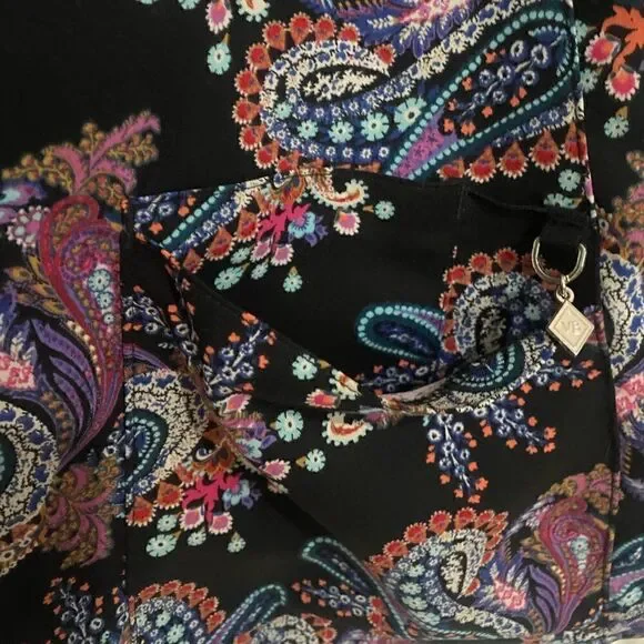 Vera Bradley Paisley print scrub Sz S‎ - Picture 4 of 5